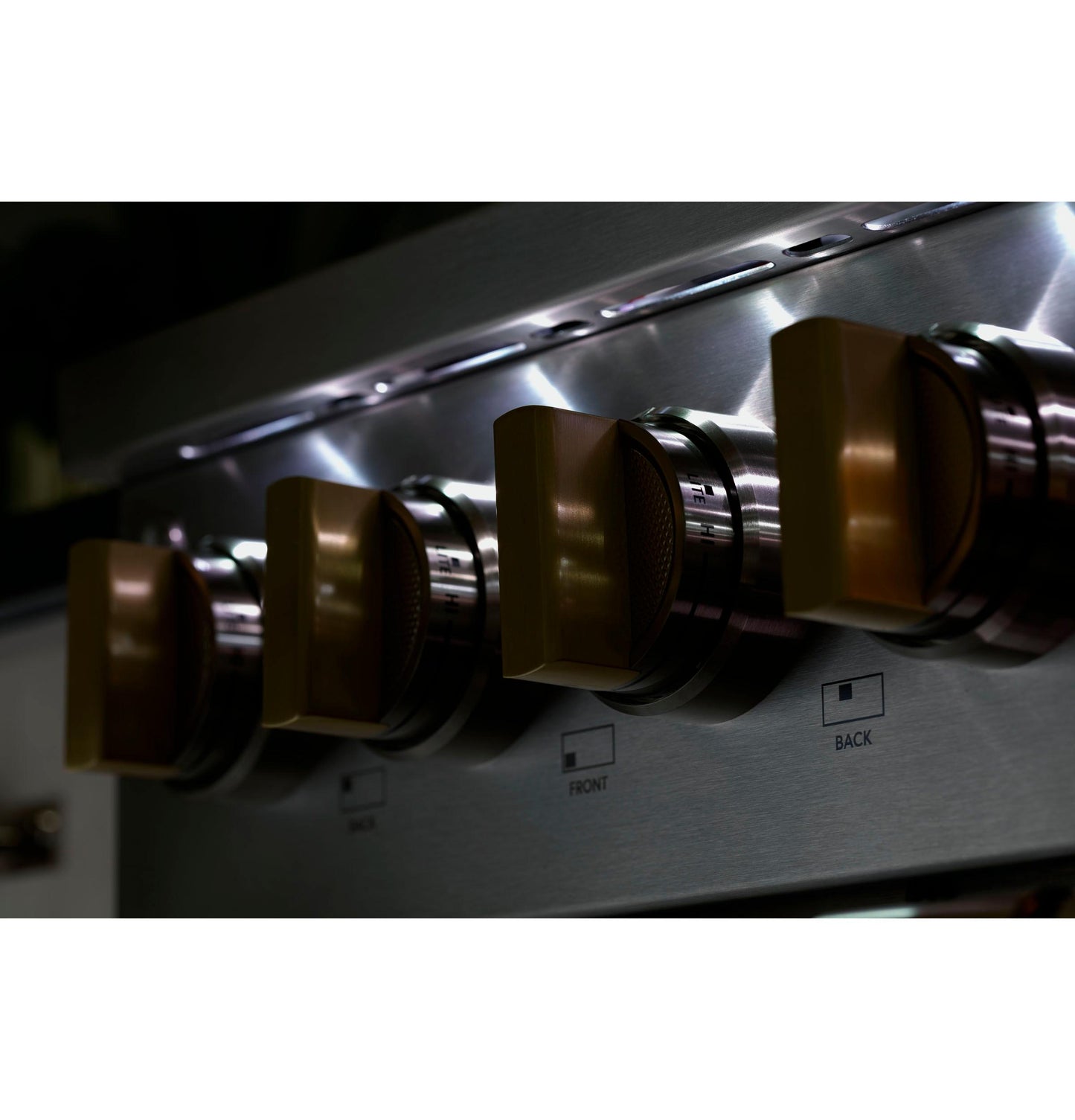 MONOGRAM Monogram 36" Professional Gas Rangetop with 6 Burners in Stainless Steel - ZGU366NTSS