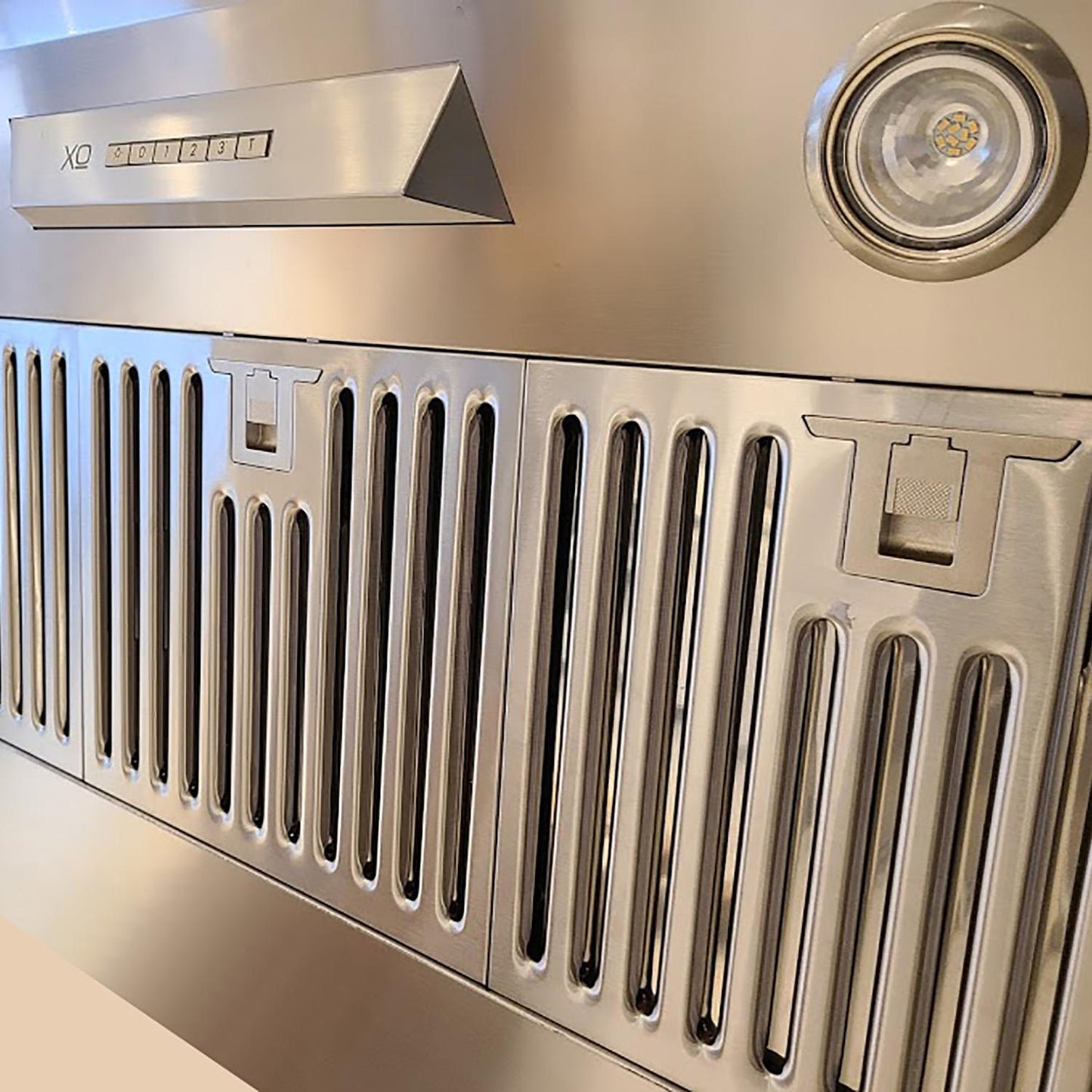 XO APPLIANCE XOIL4819SC 48" CCC 600/395 CFM liner insert hood 19" D in Stainless Steel - XOIL4819SC